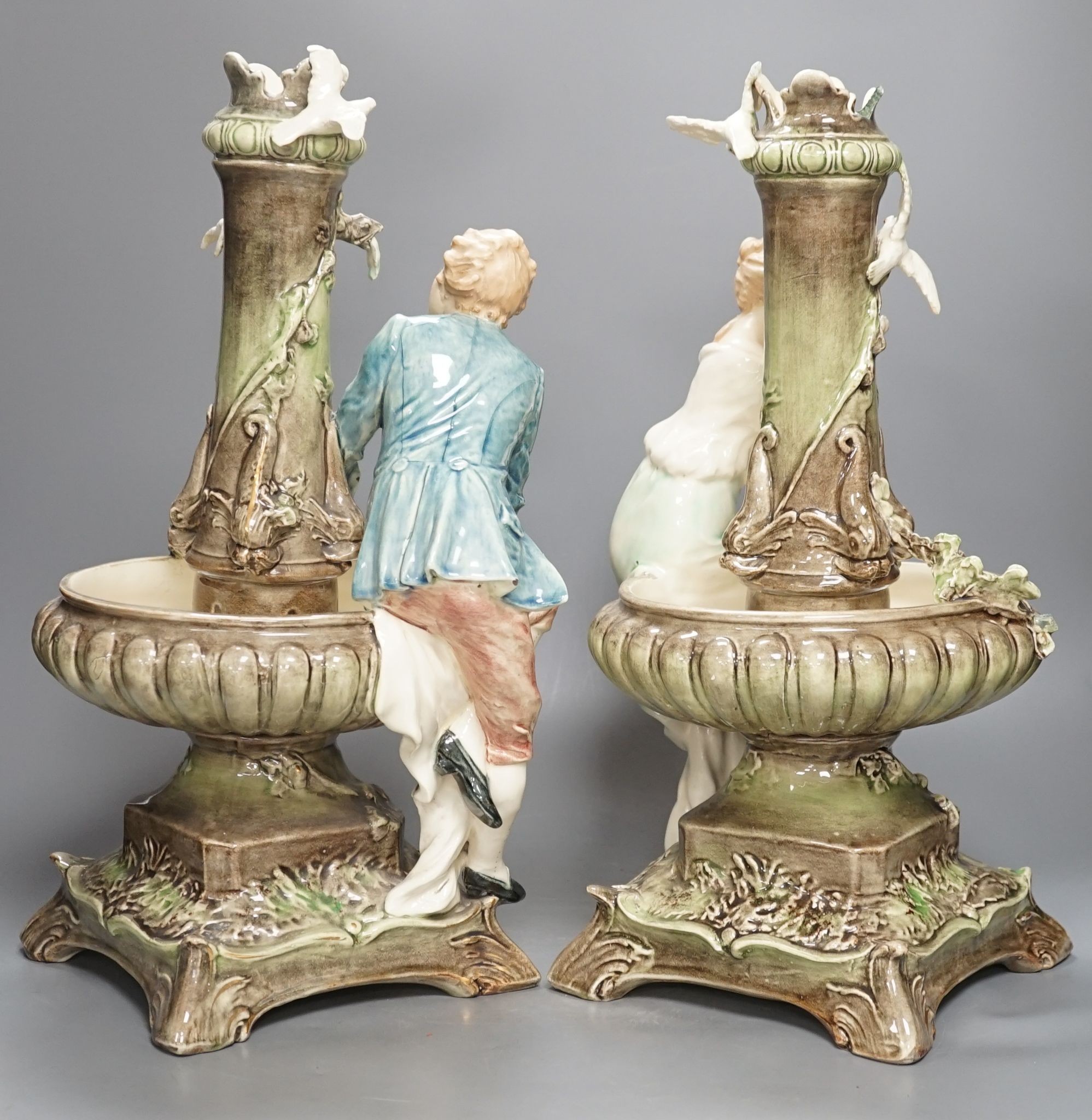 A pair of large Continental pottery 'fountain' groups 45cm